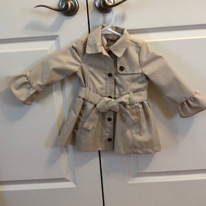 New worn beautiful toddler trench
